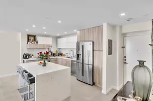 19390 Collins Ave, Sunny Isles Beach, FL 33160 - Photo 16