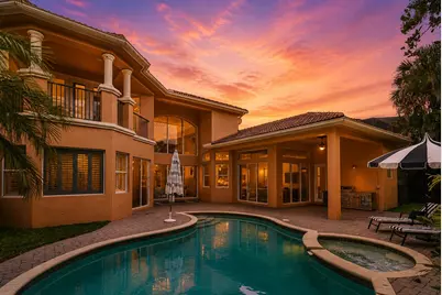 544 Edgebrook Lane, West Palm Beach, FL 33411 - Photo 2