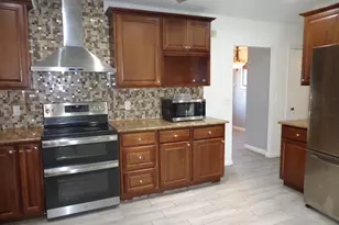 151 Cordoba Cir, Royal Palm Beach, FL 33411 - Photo 6