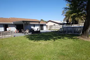151 Cordoba Cir, Royal Palm Beach, FL 33411 - Photo 4