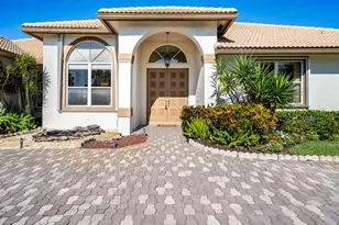 17557 Charnwood Dr, Boca Raton, FL 33498 - Photo 4