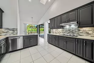 17557 Charnwood Dr, Boca Raton, FL 33498 - Photo 14