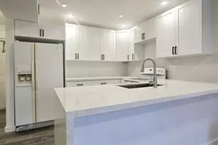 5539 Courtyard Dr, Margate, FL 33063 - Photo 2