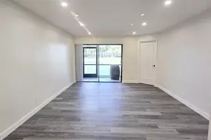 5539 Courtyard Dr, Margate, FL 33063 - Photo 6