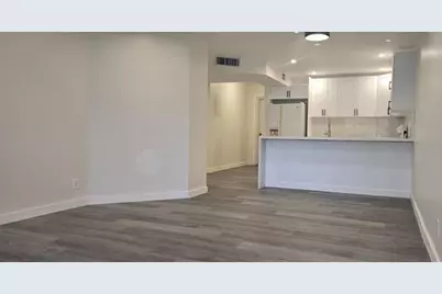 5539 Courtyard Drive #5539, Margate, FL 33063 - Photo 8