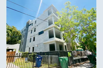 259 NW 33rd Street #4, Miami, FL 33127 - Photo 2