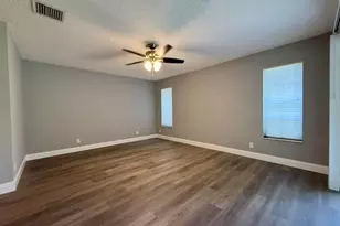 432 Ashwood Pl, Boca Raton, FL 33431 - Photo 18