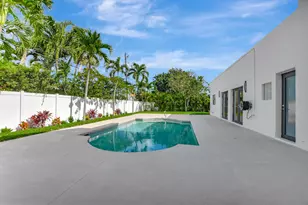 237 NW 7th St, Boca Raton, FL 33432 - Photo 46