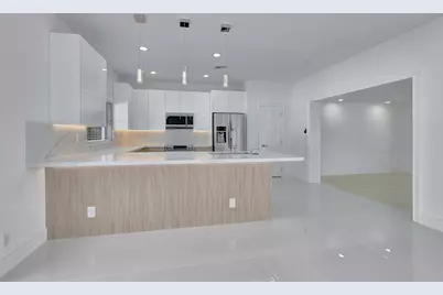 237 NW 7th Street, Boca Raton, FL 33432 - Photo 12