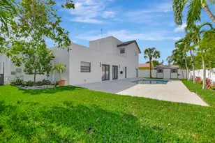 237 NW 7th St, Boca Raton, FL 33432 - Photo 52