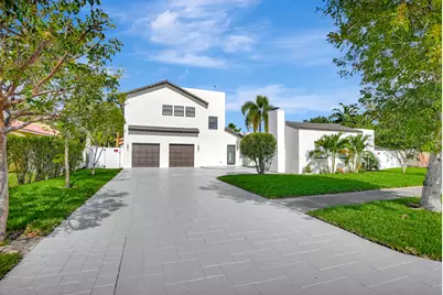 237 NW 7th Street, Boca Raton, FL 33432 - Photo 1