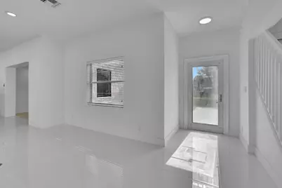 237 NW 7th Street, Boca Raton, FL 33432 - Photo 6
