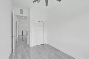 1215 W Las Olas Blvd, Fort Lauderdale, FL 33312 - Photo 22