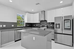 1215 W Las Olas Blvd, Fort Lauderdale, FL 33312 - Photo 8