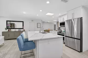 658 NW 7th Ave, Boca Raton, FL 33486 - Photo 8