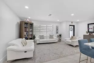 658 NW 7th Ave, Boca Raton, FL 33486 - Photo 4