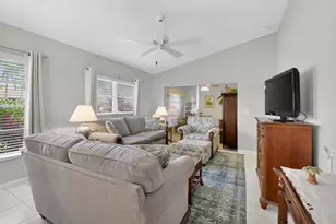 8130 Springtree Rd, Boca Raton, FL 33496 - Photo 8