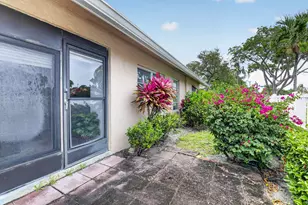 8130 Springtree Rd, Boca Raton, FL 33496 - Photo 30