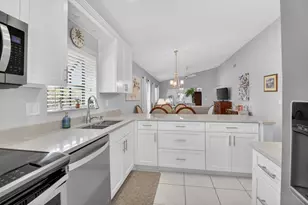 8130 Springtree Rd, Boca Raton, FL 33496 - Photo 16