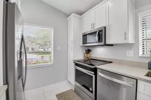 8130 Springtree Rd, Boca Raton, FL 33496 - Photo 18