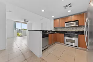 610 Clematis St, West Palm Beach, FL 33401 - Photo 1