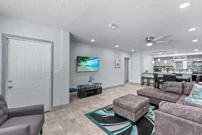 741 W 10th Street, Riviera Beach, FL 33404 - Photo 4