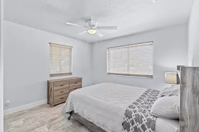 741 W 10th Street, Riviera Beach, FL 33404 - Photo 20