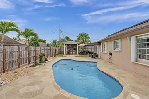 4950 NW 85th Terrace, Lauderhill, FL 33351 - Photo 54