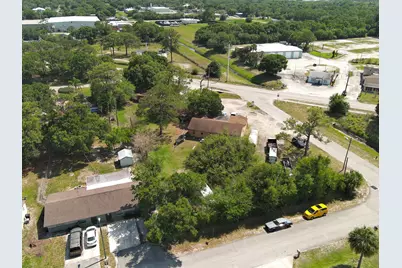 902 Angle Road, Fort Pierce, FL 34947 - Photo 12