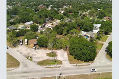 902 Angle Road, Fort Pierce, FL 34947 - Photo 4