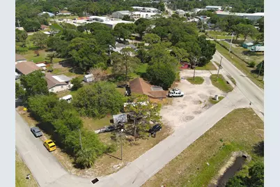 902 Angle Road, Fort Pierce, FL 34947 - Photo 14