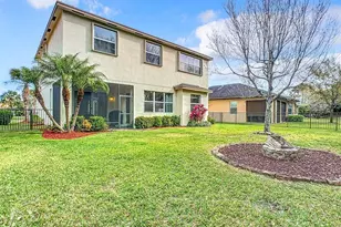 11931 SW Crestwood Cir, Port Saint Lucie, FL 34987 - Photo 4