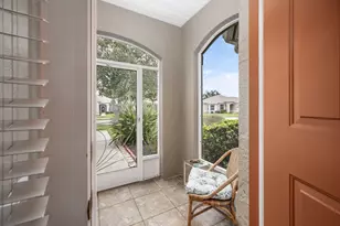 1336 Shoreline Cir, Sebastian, FL 32958 - Photo 2