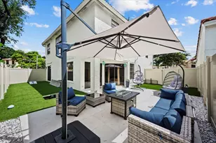 1779 Harborside Cir, Wellington, FL 33414 - Photo 2