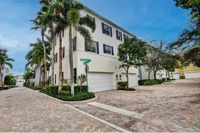 134 Madison Lane, Delray Beach, FL 33444 - Photo 2