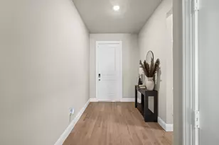 8588 Dahlia Cir, Port Saint Lucie, FL 34986 - Photo 6