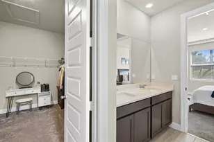 8588 Dahlia Cir, Port Saint Lucie, FL 34986 - Photo 32