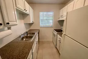 200 Croton Ave, Lantana, FL 33462 - Photo 10