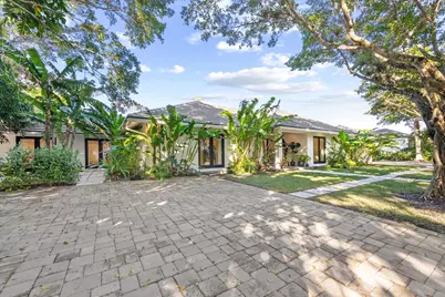 11685 Maidstone Drive, Wellington, FL 33414 - Photo 4