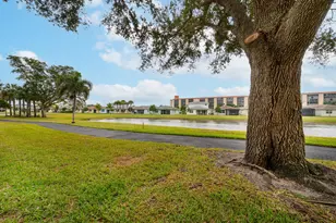 7290 Kinghurst Dr, Delray Beach, FL 33446 - Photo 16