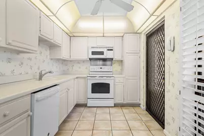 4080-B Quail Ridge Drive #Osprey, Boynton Beach, FL 33436 - Photo 12