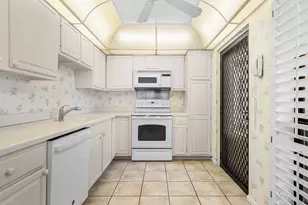 4080-B Quail Ridge Dr, Boynton Beach, FL 33436 - Photo 12