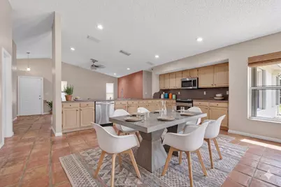 5333 N Springs Way, Coral Springs, FL 33076 - Photo 8