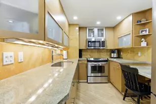 5600 N Flagler Dr, West Palm Beach, FL 33407 - Photo 4