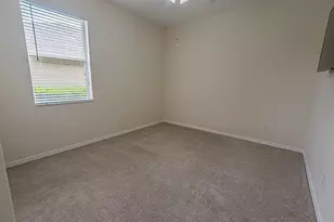 208 SW Whitewood Dr, Port Saint Lucie, FL 34953 - Photo 18