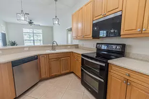 208 SW Whitewood Dr, Port Saint Lucie, FL 34953 - Photo 8