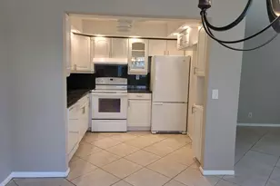 210 Normandy Ln, Delray Beach, FL 33484 - Photo 6
