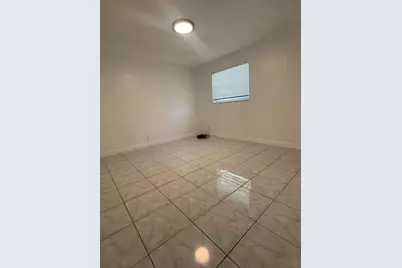 400 SE 9th Court #Apt 9, Hallandale Beach, FL 33009 - Photo 6