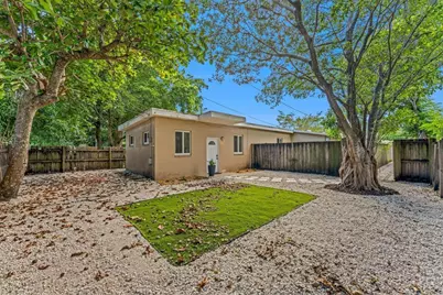 1340 NE 1st Avenue, Fort Lauderdale, FL 33304 - Photo 1
