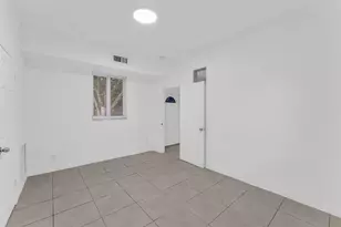 1340 NE 1st Ave., Fort Lauderdale, FL 33304 - Photo 10